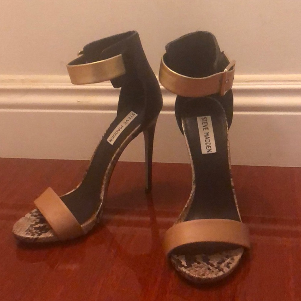 Steve Madden 8.5 stiletto strappy heel open toe